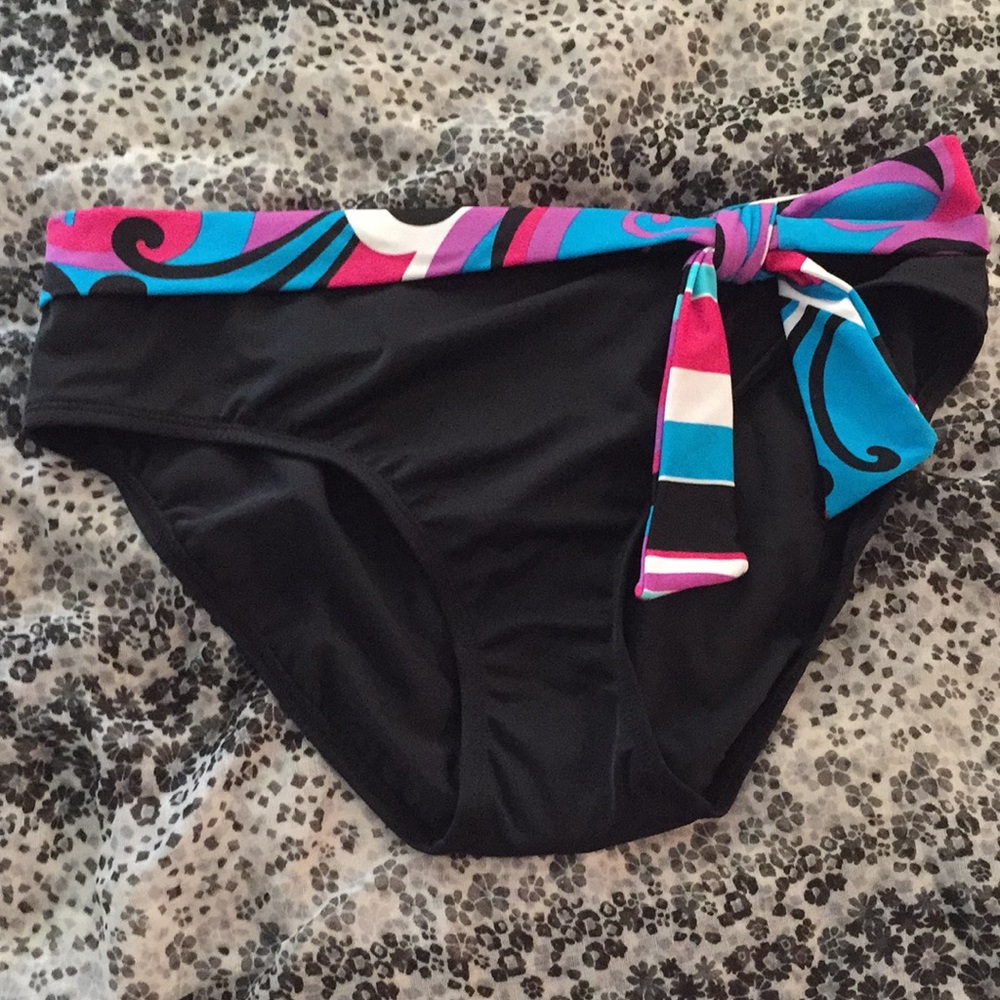 Bikini bottom - Picture 1 of 7